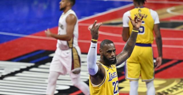 移动端kaiyun-剑指冠军！38岁詹皇30+5+8刷爆纪录：给锡安上课